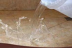 满洲里漏水维修 免砸砖防水材料该如何施工